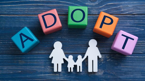Child adoption up by 10% in Iran