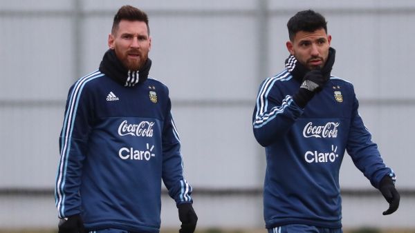 أغويرو وميسي