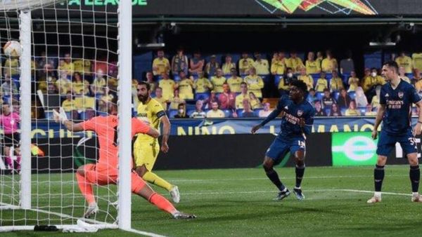 من مباراة الذهاب بين فياريال وآرسنال