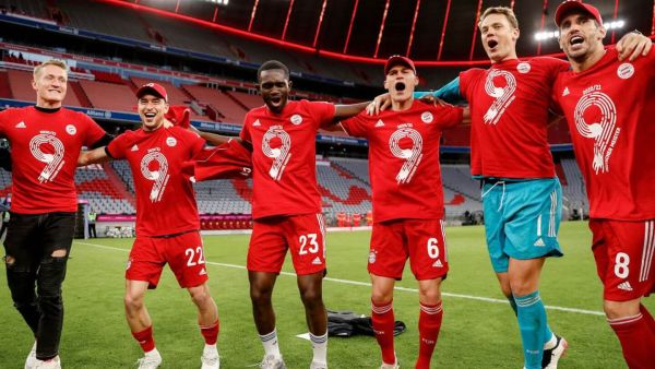 نجوم بايرن ميونيخ يحتفلون بلقب الدوري الألماني