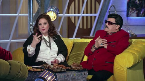 دلال عبد العزيز