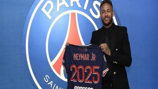 نيمار يمدد عقده