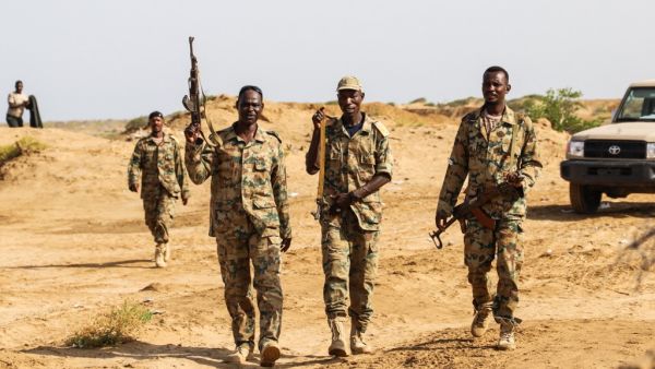 Yemeni information minister warns of continued Houthi attacks in Red Sea