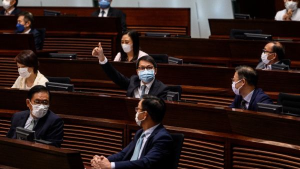 Hong Kong legislators renew electoral system
