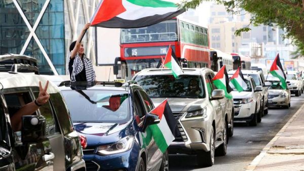 Kuwaitis support Palestine 