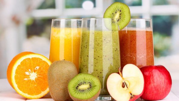 يمكنك حتى تناول عصير الشمندر والسبانخ والجزر لوجبة فطور صحية يمكنك حتى تناول عصير الشمندر والسبانخ والجزر لوجبة فطور صحية