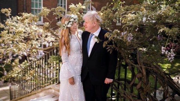  Boris Johnson & Carrie Symonds