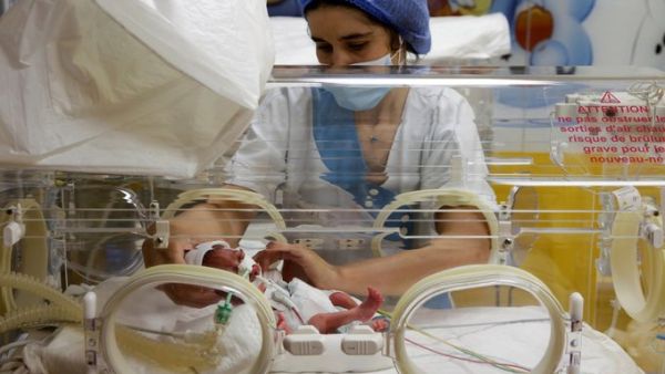 Malian woman Halima Cisse's 9 babies need '2 to 3 months' in incubator 