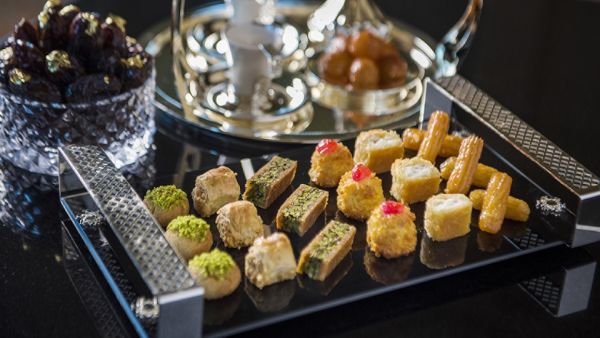 Celebrate The Dawn Of The Eid Moon At Four Seasons Hotel Abu Dhabi At Al Maryah Island