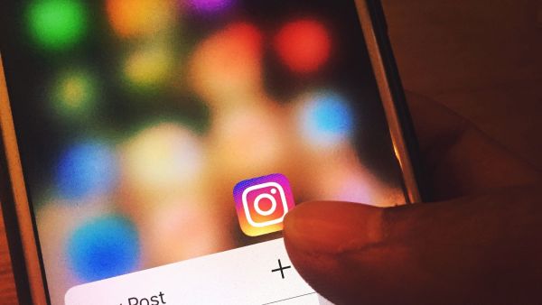 Social media 