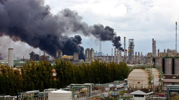 blaze that broke out at a distillation unit of the main oil refinery in Homs.