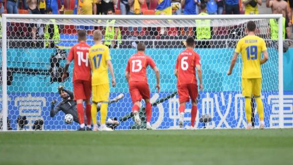 أوكرانيا تتفوق على مقدونيا الشمالية