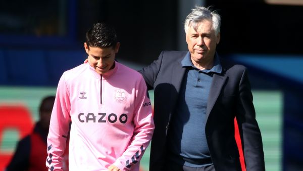 صورة أرشيفية لأنشيلوتي وخاميس