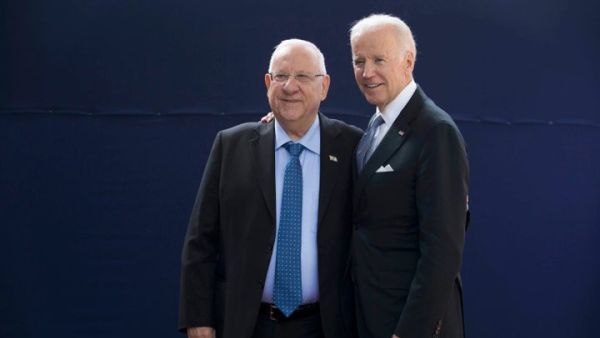 يأتي لقاء بايدن مع ريفلين وسط قلق في "إسرائيل" وعواصم عربية إزاء مساعي الولايات المتحدة العودة للاتفاق النووي الإيراني