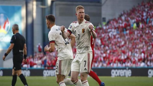 دي بروينه يقود بلجيكا للفوز