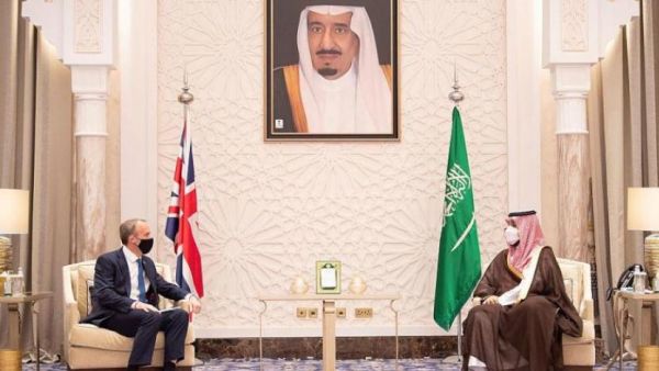ولي العهد السعودي يبحث مستجدات أحداث المنطقة مع وزير الخارجية البريطاني