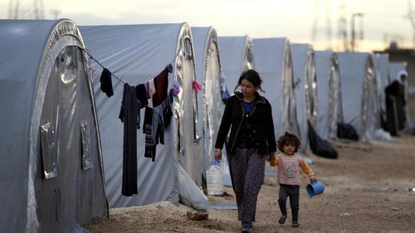 قادة أوروبا يطالبون مفوضيتهم بمقترح عاجل بشأن تمويل السوريين