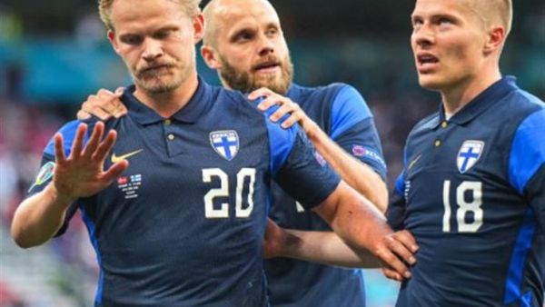 لاعبو فنلندا رفضوا الاحتفال بهدفهم