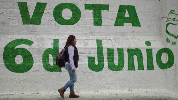 Mexicans head to polls in consequential election 