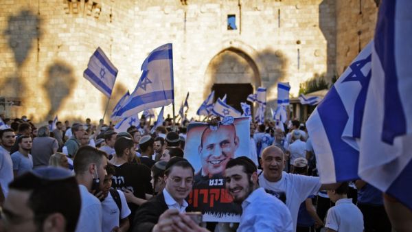 Several Palestinians injured amid clashes during controversial flag march in Jerusalem