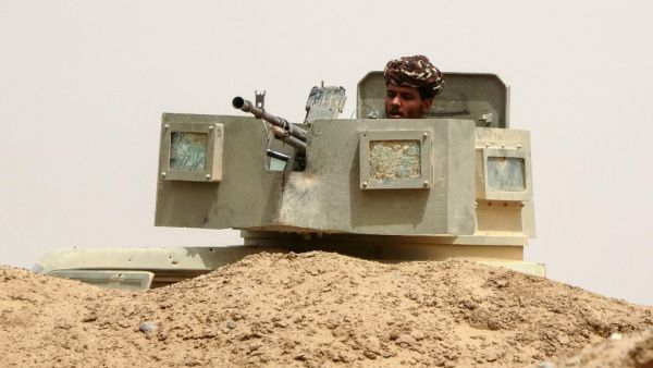 Yemeni army announced killing 26 Houthi rebels.