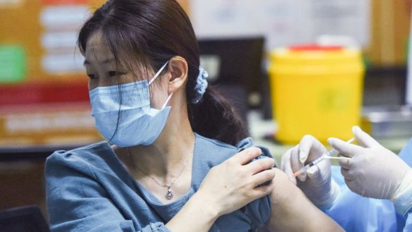 COVID-19 vaccines in China tops 1 billion