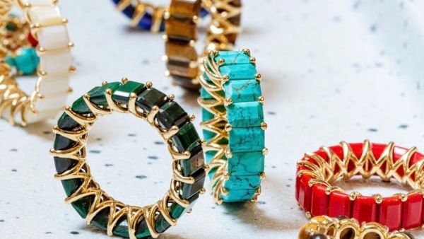 olors speak louder than words! Comment with you favorite color.