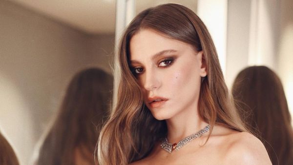 Kerem Bürsin's Ex Serenay Sarıkaya Threatened With Murder!