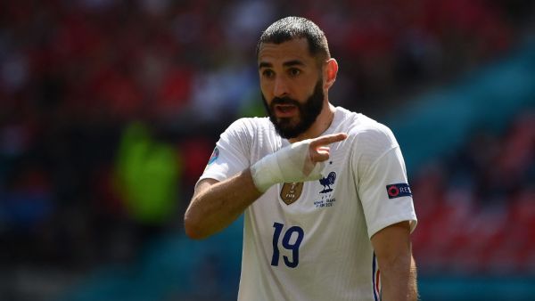 The Bleus boss has been pleased with the Real Madrid frontman's performances at Euro 2020, but admits he needs a goal (Photo: AFP)