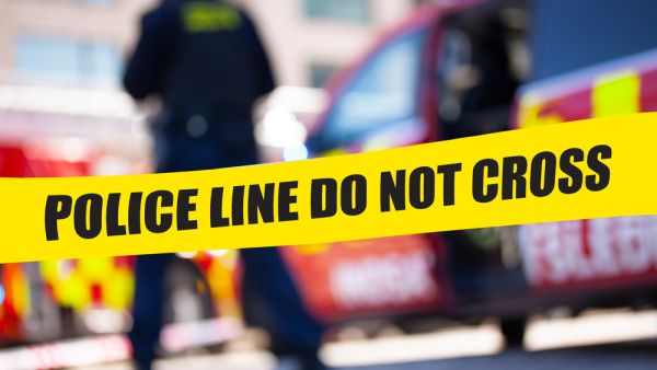  Shooting in US left seven people injured and one woman in the face.