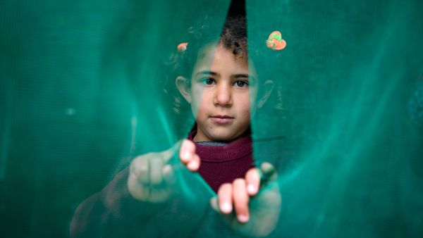 US to give $239m $239 million in humanitarian assistance to Syrian refugees abroad.