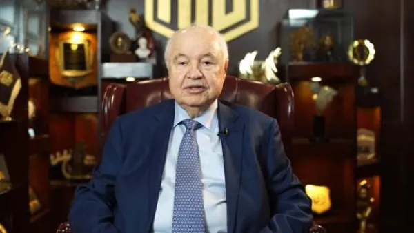 Abu-ghazaleh Addresses The 1st Batch Of The American University Of Malta