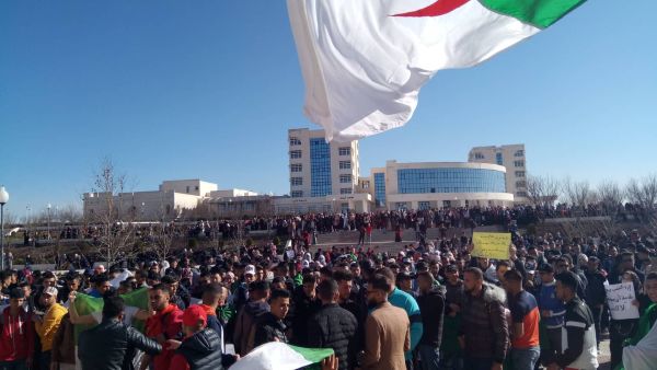 الجريمة وقعت على خلفية خلافات شخصية بين الرجلين