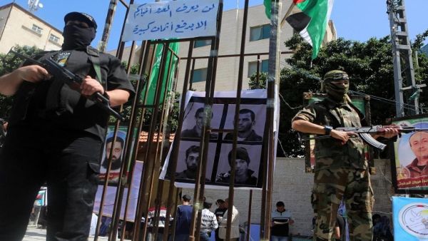 اسرائيل تبكي للافراج عن اسراها