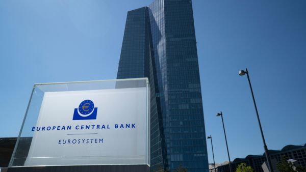 البنك المركزي الأوروبي يوافق على رفع معدل التضخم المستهدف إلى 2%