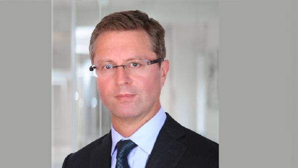 James Burdett FAB Reports Group Net Profit Of Dh5.4 Billion For The First Half Of 2021