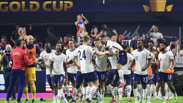 الولايات المتحدة تظفر باللقب