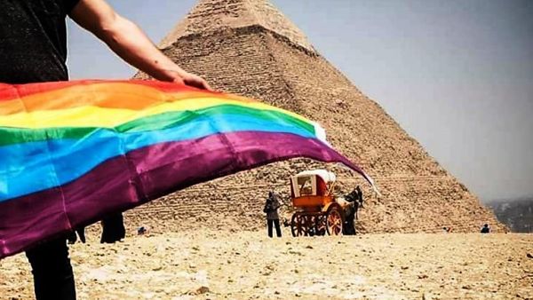 علم الشواذ عند الأهرامات المصرية