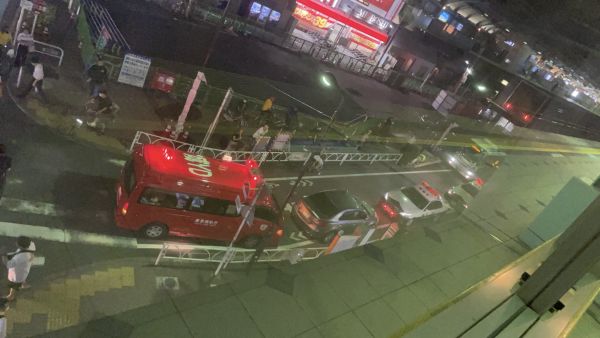 هجوم بالسلاح الابيض في قطار طوكيو