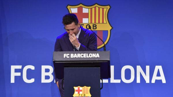 ميسي خلال المؤتمر الصحفي