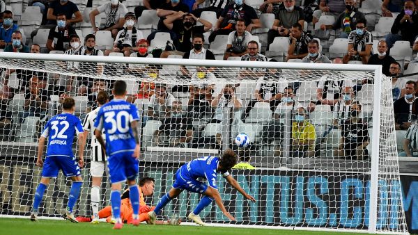 مانكوسو يقود إيمبولي للفوز على يوفنتوس