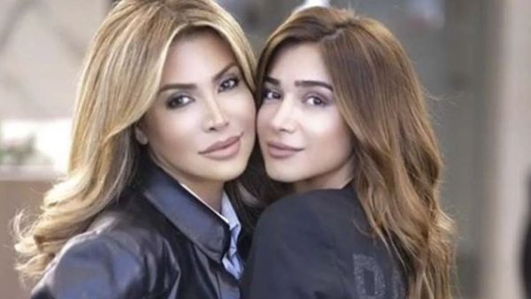 تيا ديب ووالدتها الفنانة نوال الزغبي