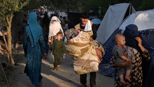 UN says 390,000 people displaced in Afghanistan in the first 7 months