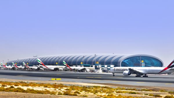 أعلن مطار دبي الدولي عن ارتفاع عدد المسافريين الدوليين عبر المطار حيث بلغ عددهم ـ 10.6 مليون مسافر في النصف الأول من عام 2021