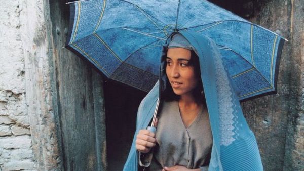 Film 'At Five in the Afternoon' (2003) 