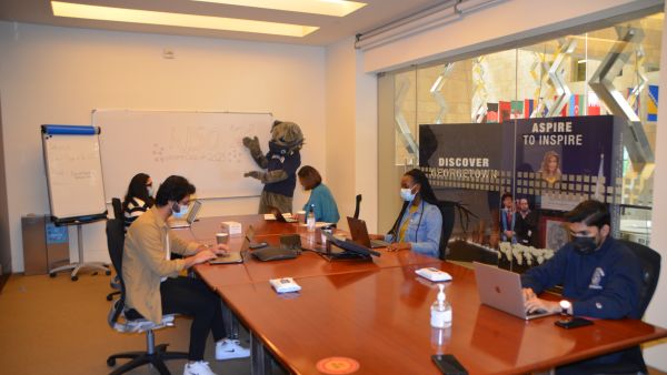 Georgetown Welcomes Incoming Class Of New Students At QF