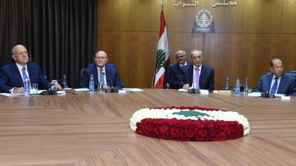 No hopes for new government seen in Lebanon