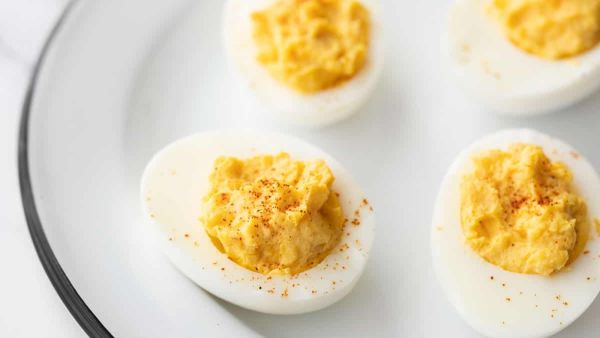 بيض مسلوق بالخردل