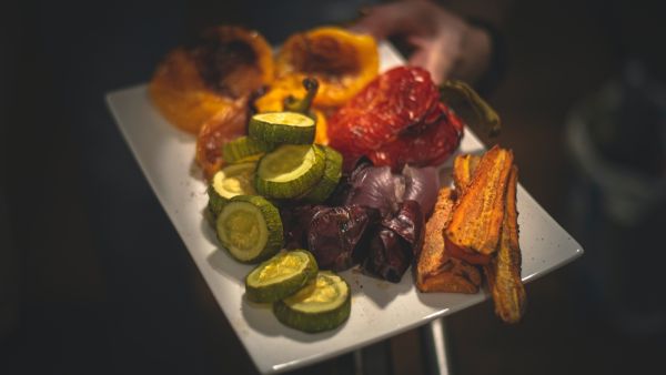 وصفات صيفية: سلطة خضار نباتية 