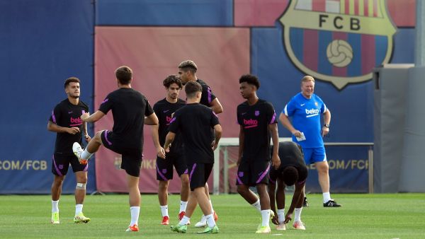 جانب من تدريبات برشلونة لمواجهة الليلة